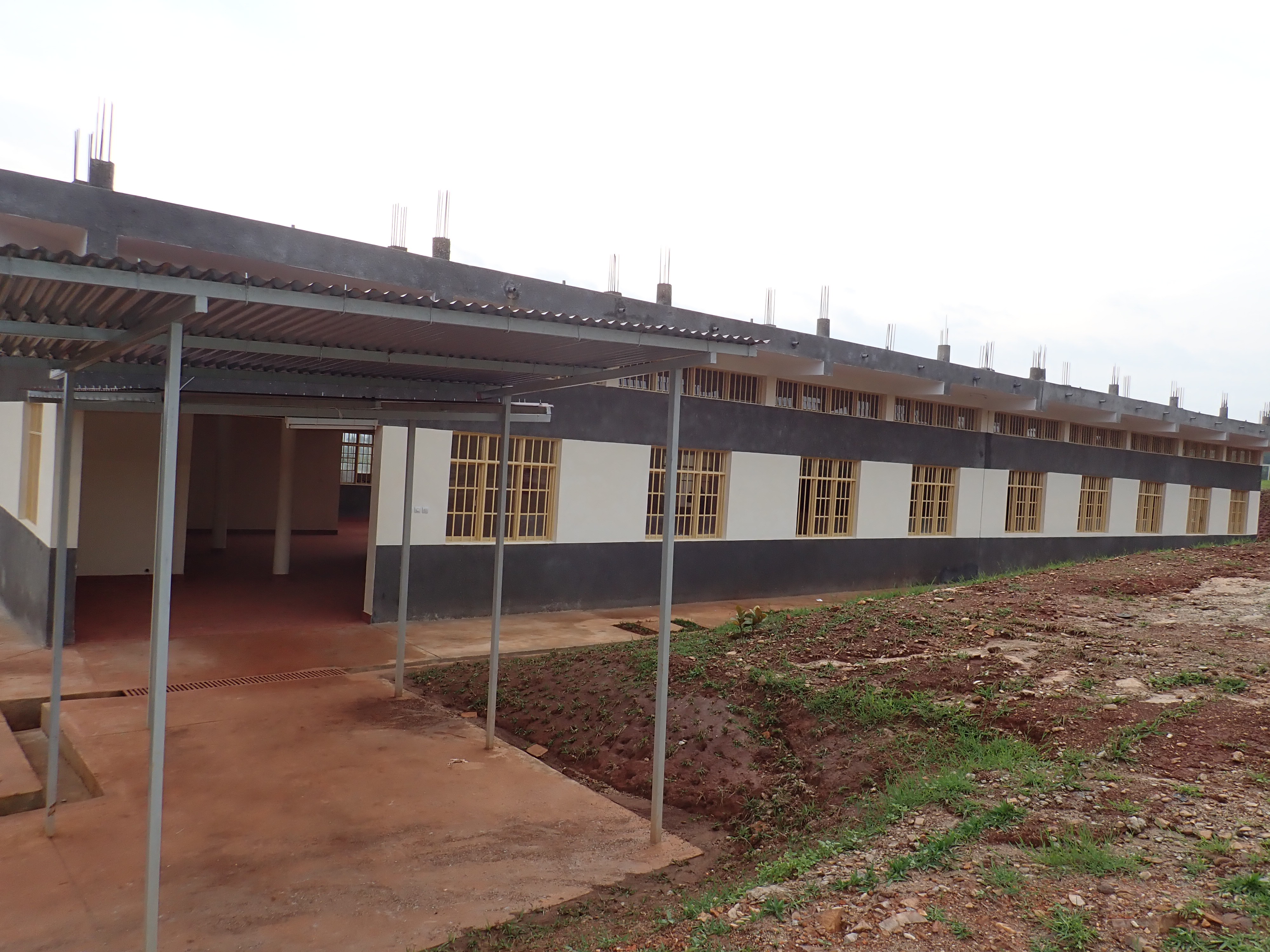 Construction of a middle school and a high school of excellence in Burundi -5
