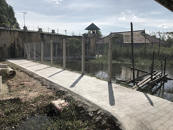 Protection of children living with their mothers in the CC2's jail of Phnom Penh-6